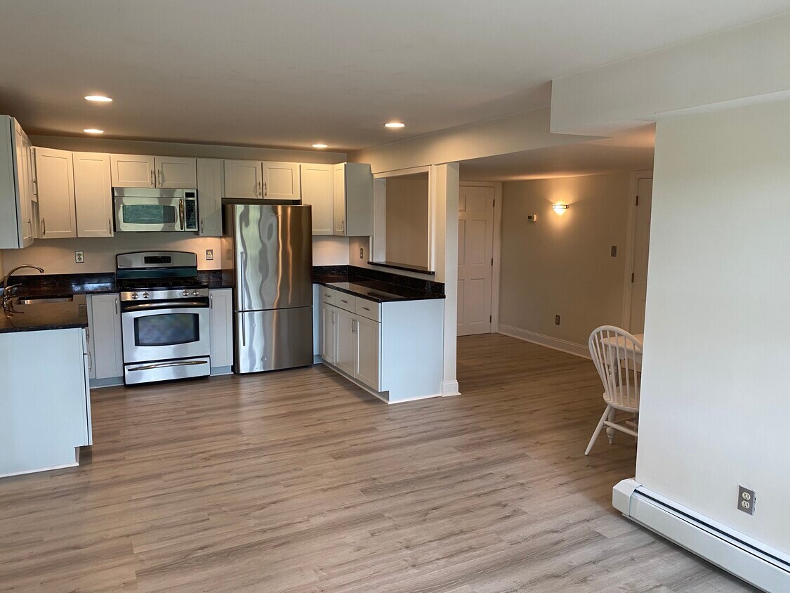 50 Old Rowley Rd, Newbury, MA 01951 Apartments 50 Old Rowley Rd Newbury, MA