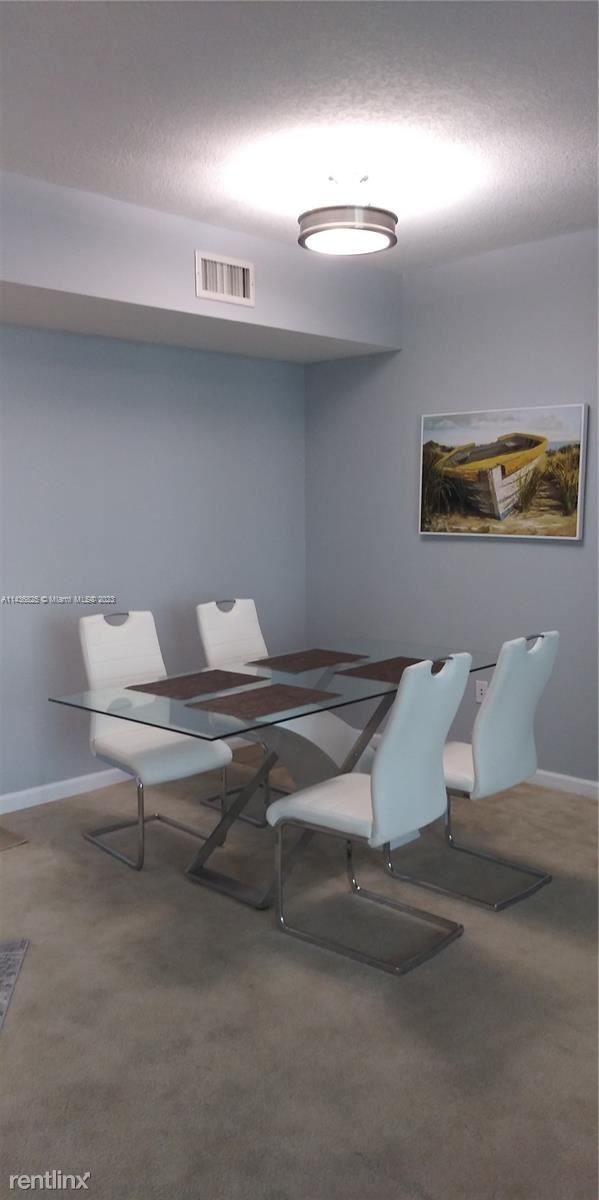 Building Photo - 2 br, 2 bath Condo - 7900 Harbor Island Dr...