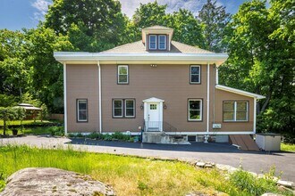 Building Photo - 65 Furnace Dock Rd
