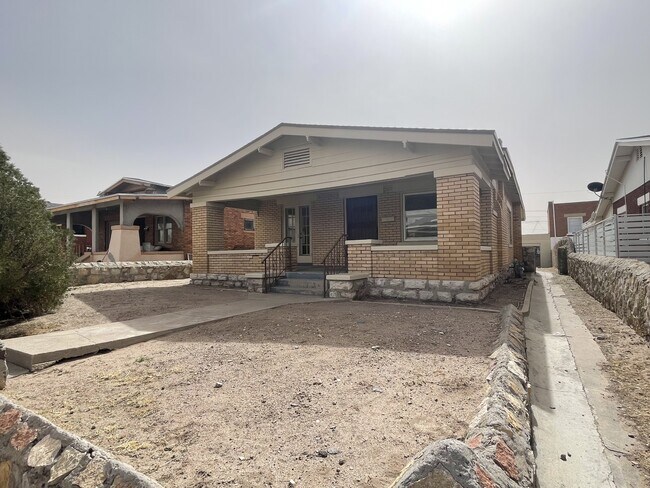 Foto del edificio - 3720 Chester Ave