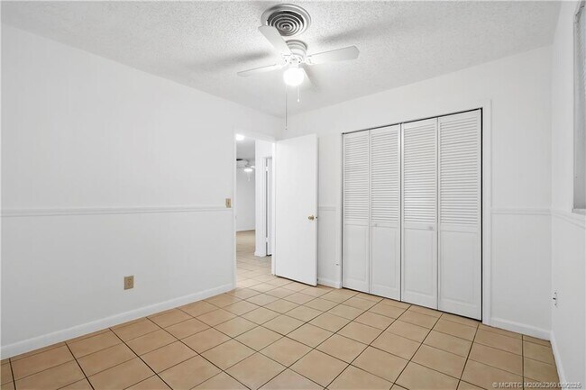 Foto del edificio - 797 SW 36th Terrace