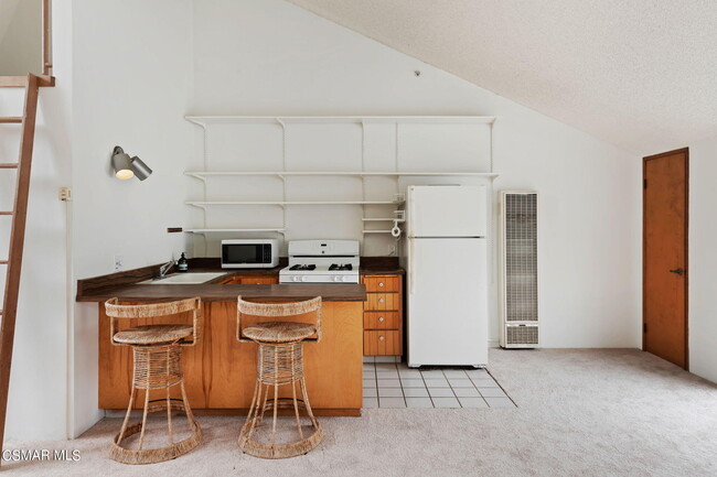 Building Photo - 3523 Padaro Ln