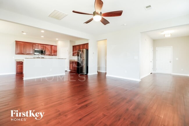 Foto del edificio - 1655 Eider Down Dr