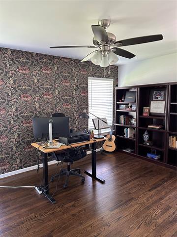 Foto del edificio - 9515 Ash Creek Dr