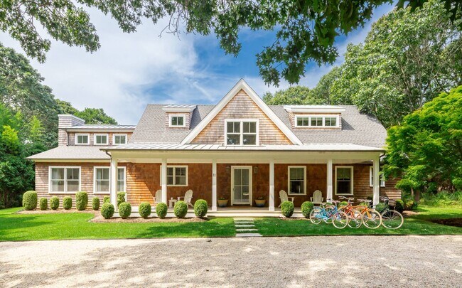 Foto del edificio - 11 Deerfield Rd