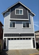 Building Photo - 15308 14th Pl W