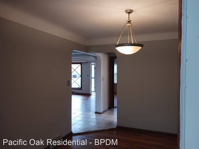Foto del edificio - 3 br, 2 bath House - 20104 Ridgewood Ave