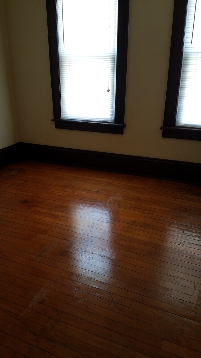 Foto del edificio - 1458 S 79th St