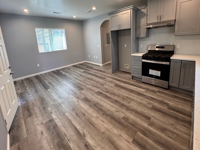 Building Photo - ADU Garden Grove