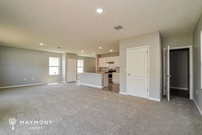 Foto del edificio - 6731 Grace Hammock Rd
