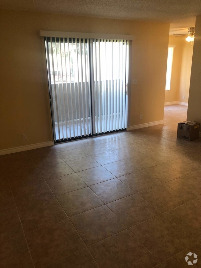 Condos for Rent in N Las Vegas NV with Wheelchair Access 3 Rentals