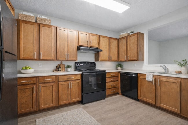 Building Photo - Chandler Ridge