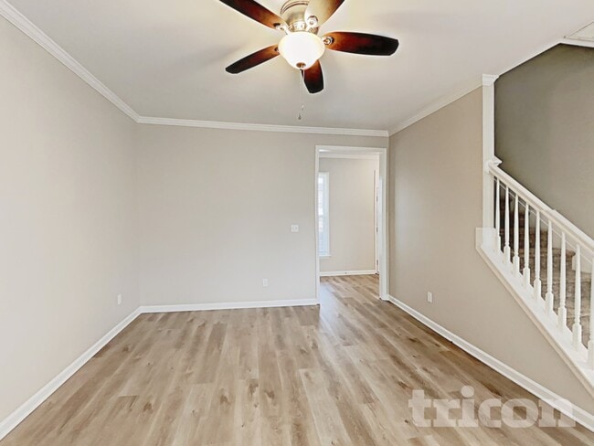 Building Photo - 116 Haywood Ln