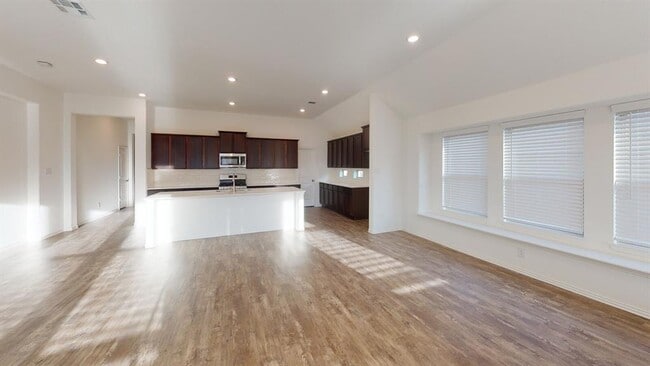 Building Photo - 221 Abruzzi St