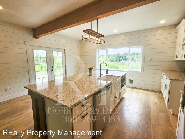 Building Photo - 3 br, 2 bath House - 2810 Long Lake Rd SE