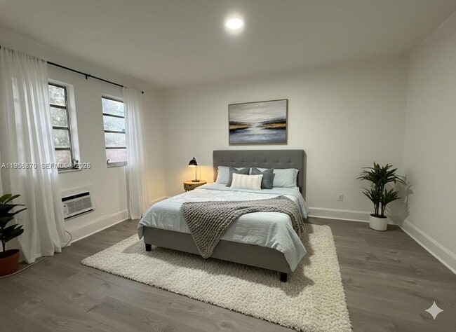 Photo - 1560 SW 5th St Apartment