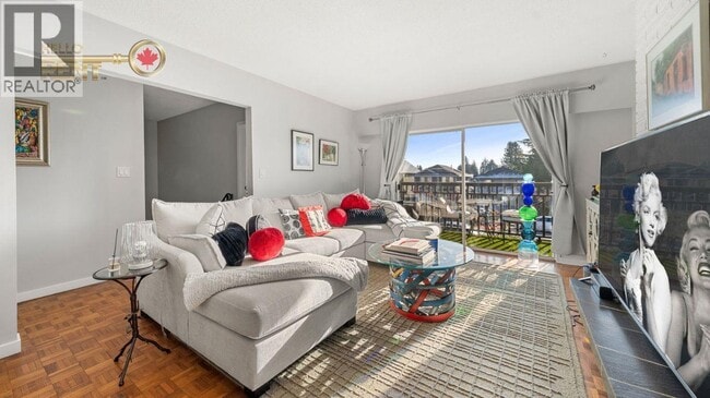 Photo du bâtiment - 226 20th St E