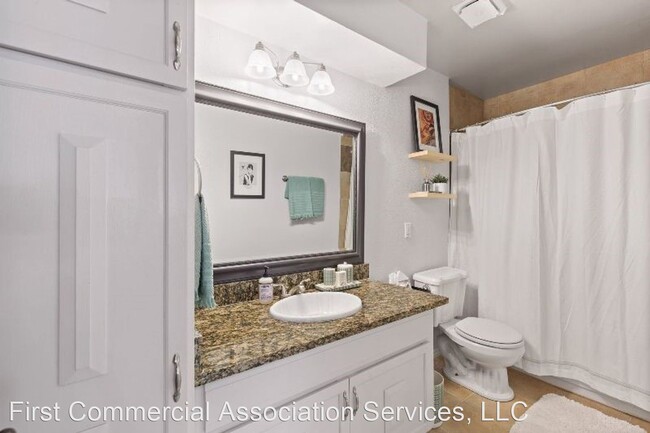 Building Photo - 1 br, 1 bath House - 6849 S Toledo unit 356