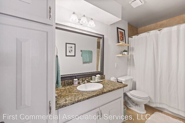 Foto del edificio - 1 br, 1 bath House - 6849 S Toledo unit 356