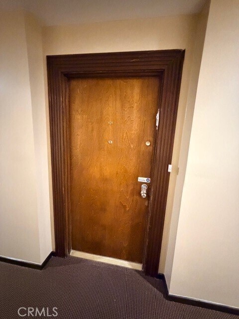 Foto del edificio - 14106 Dickens St