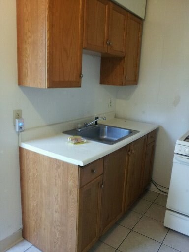 Interior Photo - 909 E Warrington Ave