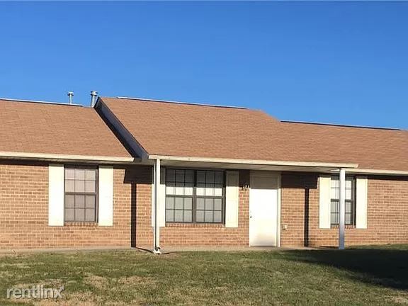 Foto principal - 4 br, 2 bath House - 1000 Davinci Lane