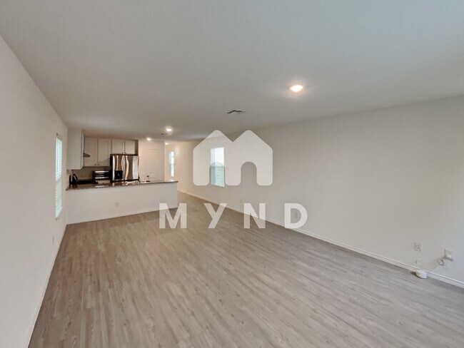 Building Photo - 10938 Presa Way