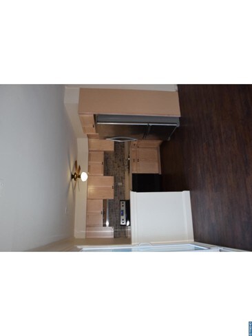 Building Photo - 178 Eaton Ct