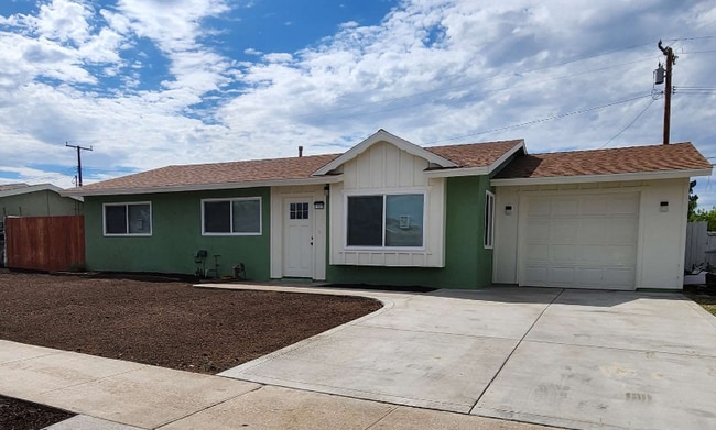 Building Photo - 1327 Berkeley Dr
