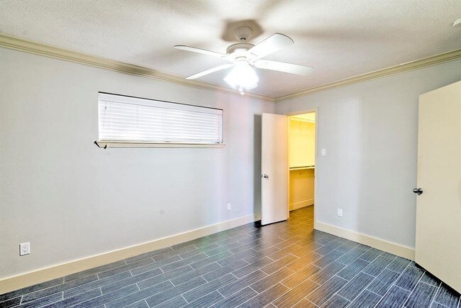 Building Photo - 3602 Garrott St