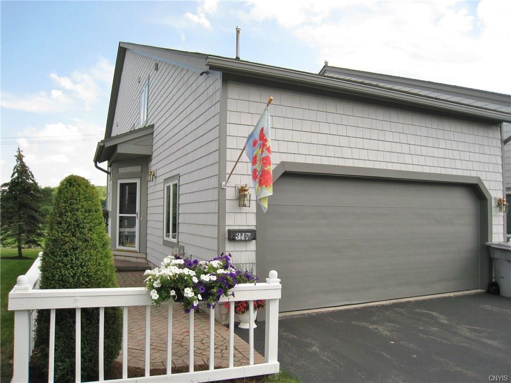 Primary Photo - 317 Summerhaven Dr N