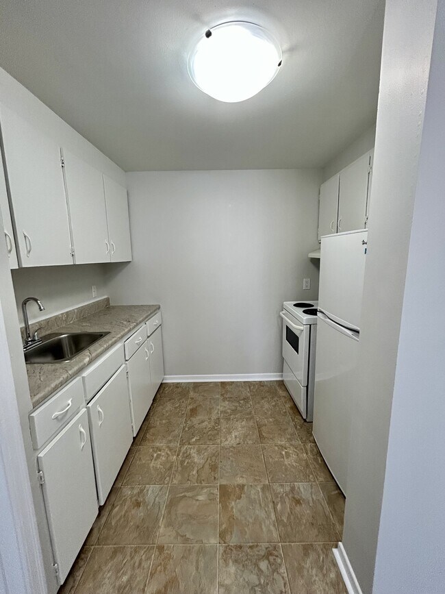 Photo du bâtiment - 24 Liverpool Ave