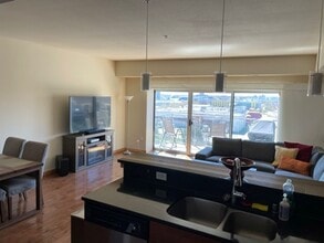 Interior Photo - Oregon Apartments