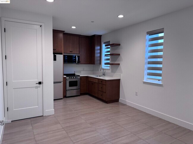 Foto del edificio - 470 Trellis Wy