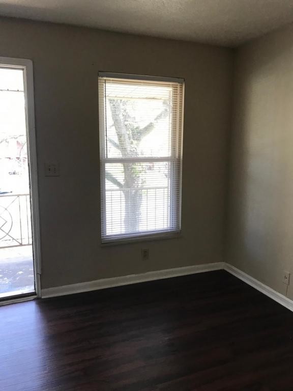 Building Photo - 5302 Milner Road, Unit 1