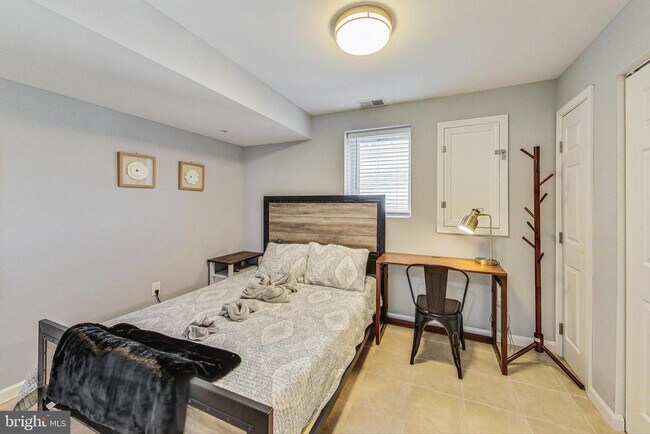 Foto del edificio - 3102 Hillside Ave