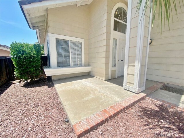 Foto del edificio - 24369 Grouse Ln