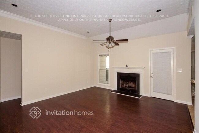 Foto del edificio - 235 Fairview Chase Rd