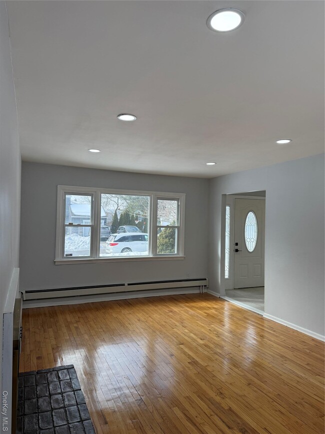 Building Photo - 7 Ramsey Rd