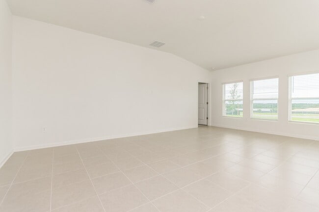 Building Photo - 7677 Gemstone St