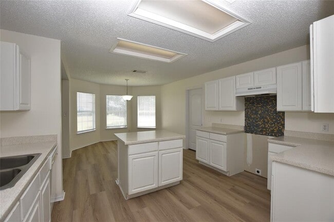 Building Photo - 17701 Dansworth Dr