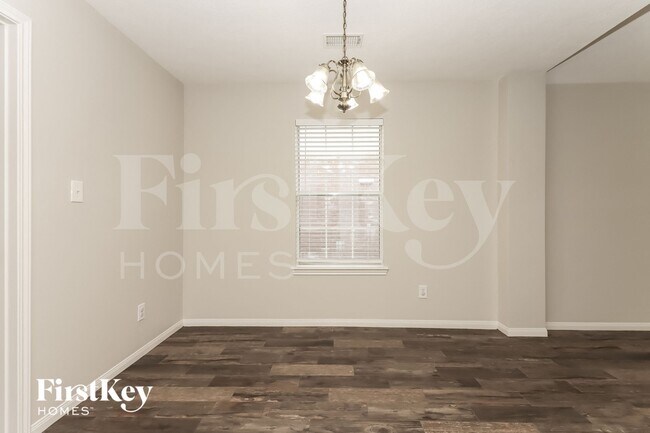 Building Photo - 16114 Speyburn Ct