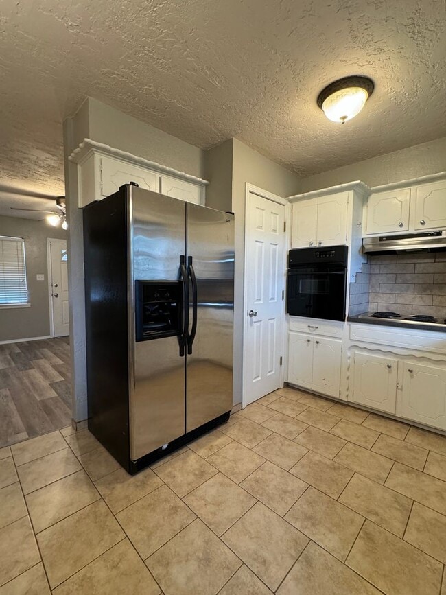 Building Photo - 1410 NW 50th St