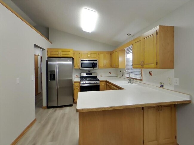 Foto del edificio - 5951 143rd Cir NW
