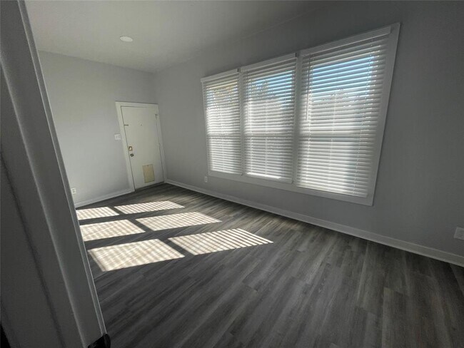 Foto del edificio - 1505 Oreilly Ct