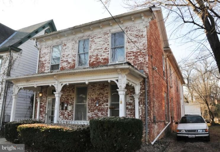 515 N Loudoun St Unit 1, Winchester, VA 22601 Room for Rent in