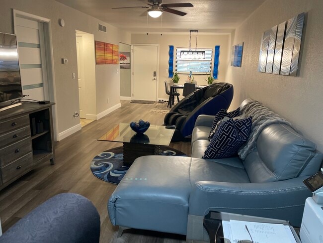 Photo - 3034 Eastland Blvd Apartment