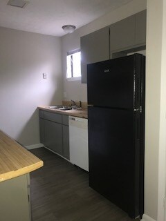 Foto del edificio - 837 Applewood Ln