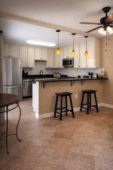 Foto del edificio - 2210 22nd Ln