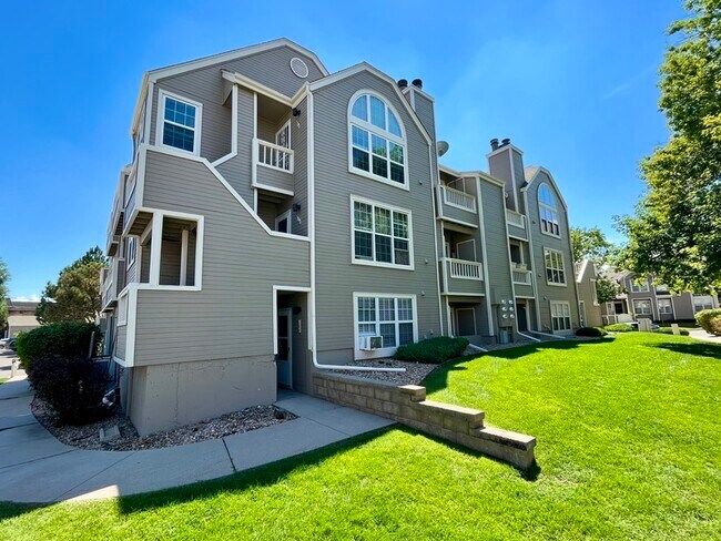 Foto del edificio - 5755 W Atlantic Pl